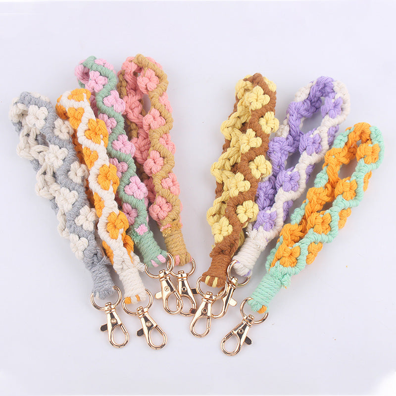 Wholesale Creative Pure Handmade Small Daisy Pattern Sneeper Keychain
